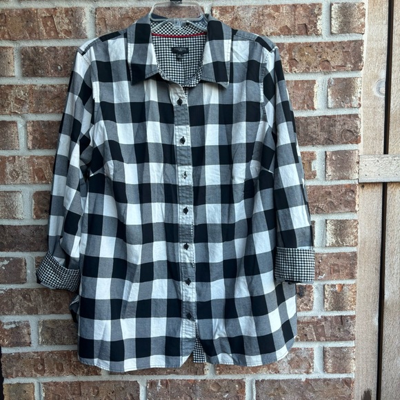 Talbots Black Buffalo Check Flannel Button Front Top Size 2X - Picture 6 of 7